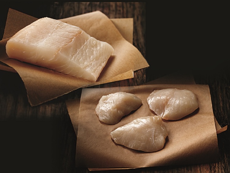 Our Halibut Duo Gift Box includes 5 lbs of halibut fillets and 2 lbs of halibut cheeks.