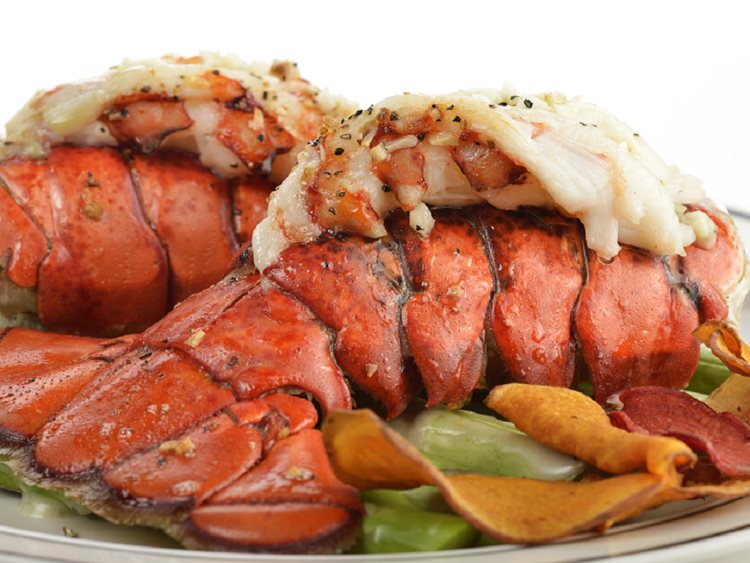 You've probably never seen lobster tails this large before. 