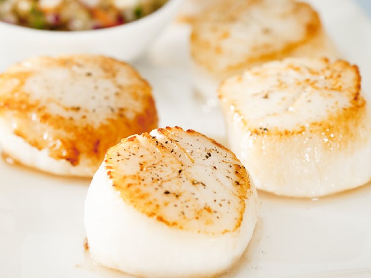 Buy this 10 lb box of scallops online and get free shipping. 